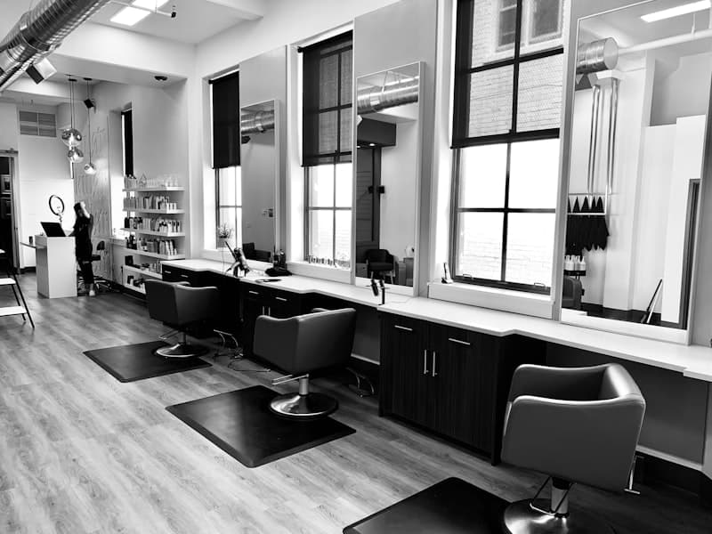 Alicia styles studio and unisex salon