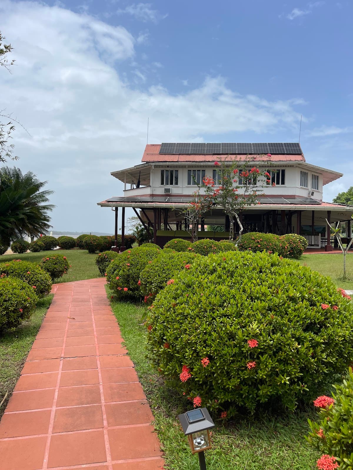 Baganara Island Resort