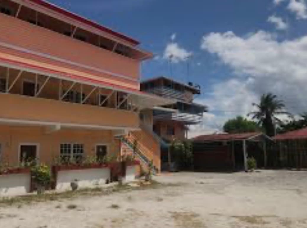 Inner Retreat Hotel Parika Inn Resort