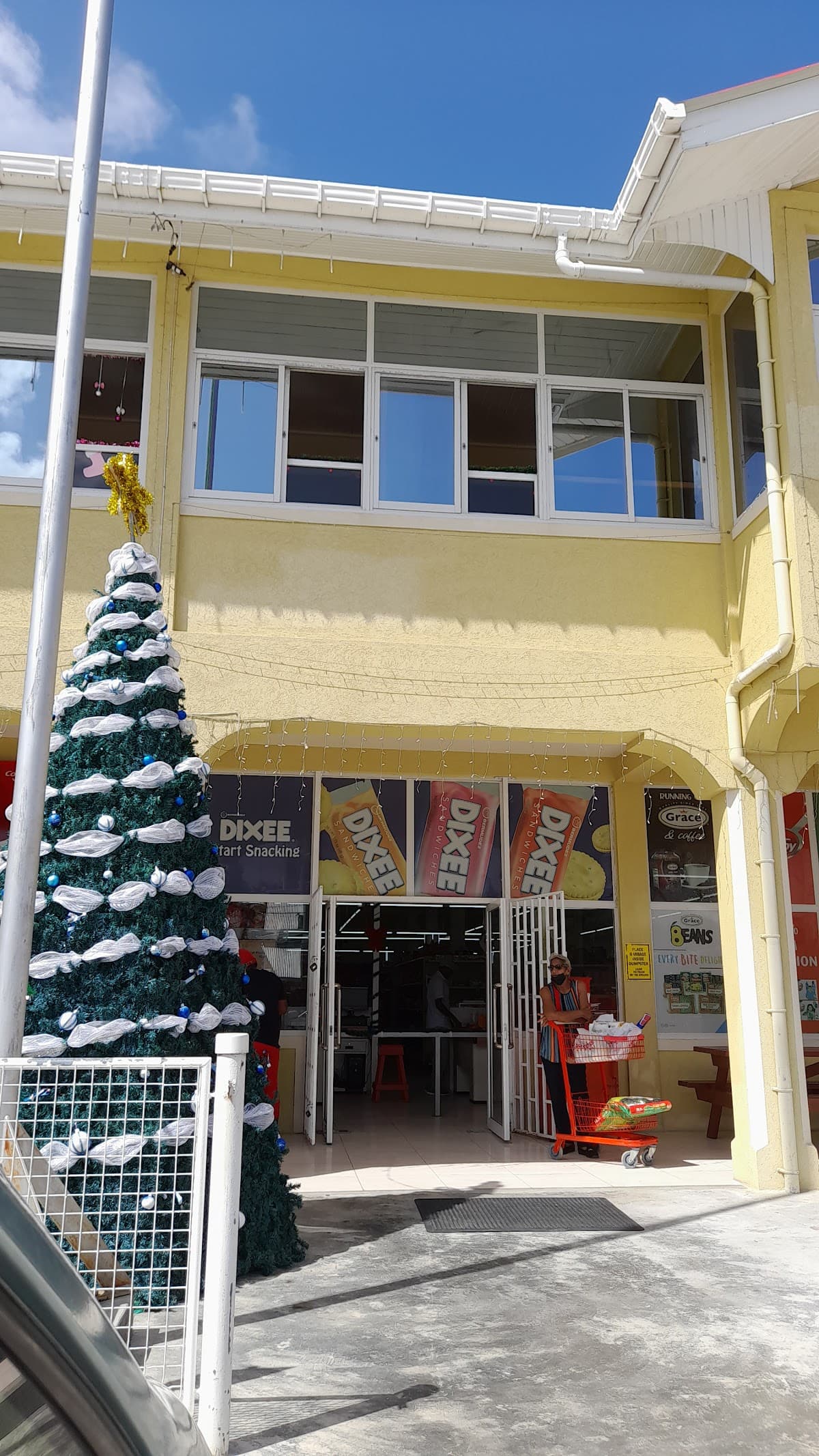 Bacchus Supermarket - Cotton Field Branch