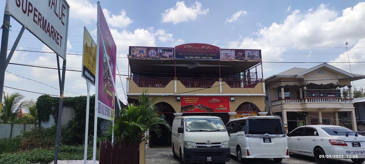 Starlite Hotel and good value supermarket