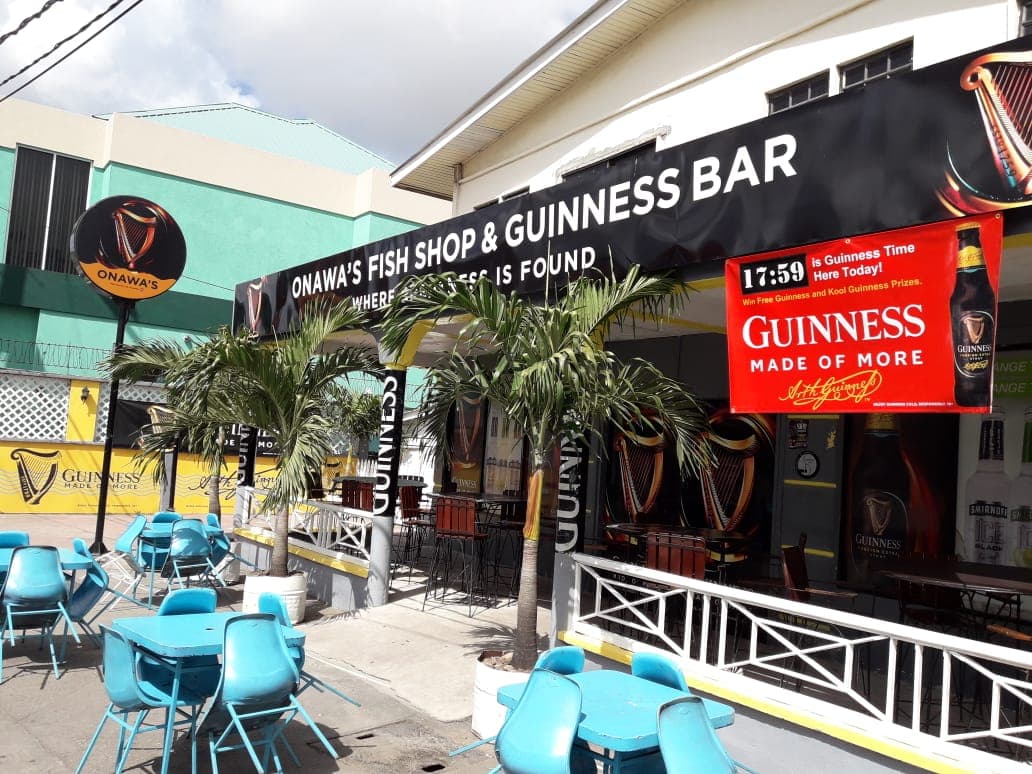 ONAWA'S FISHSHOP AND GUINNESS BAR